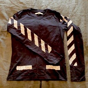 OFF WHITE - BLACK - LONG SLEEVE - SMALL